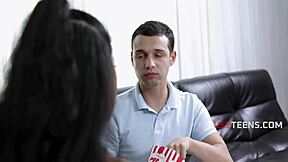 Step Sis Couldn't Resist! Maya Farrell And Johnny Love Fuck Hard!