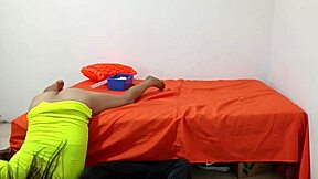 brazen woman dominates with her body in homemade fetish scene