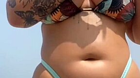 Encontrei Um Fô Na Praia E Deixei Ele Passar Bronzeador Em Mim