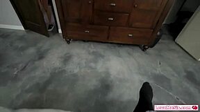 Stepsis gets ride by sucking off stepbro in latina teen encounter