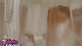 I watch my chubby British neighbor shower for the first time