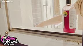 I watch my chubby British neighbor shower for the first time