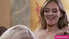 Horny Blonde Lesbians Mona Wales And Emma Hix Eat And Finger Fuck Wet Pussies!