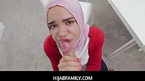 arab teen 18+ naudi nala bangs stepbro for cash loan 💵