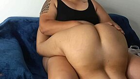 Young Guy Craves Big Pussy in Homemade Sex with Mature Latina