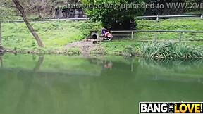 Kira queen having fun outdoor 😘