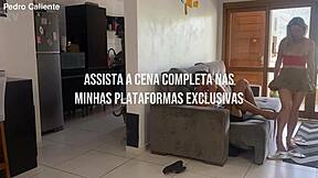 淫荡人妻瞒老公偷情被抓现行