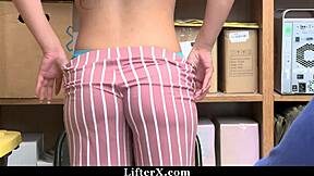 Store Employee Teen Wants To Avoid Law Enforcement Involvement