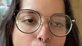 Nerdy brunette gives deep blowjob to Wellington Prado's monster cock from behind in jeans shorts 😍