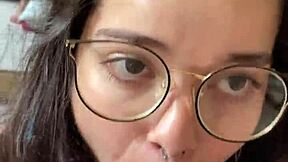 Nerdy brunette gives deep blowjob to Wellington Prado's monster cock from behind in jeans shorts 😍