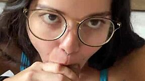 Nerdy brunette gives deep blowjob to Wellington Prado's monster cock from behind in jeans shorts 😍