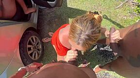 fui de carro com minhas amigas para um matagal e fizemos uma putaria gostosa no meio do mato