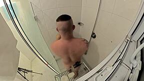 fudendo my hot girlfriend in the bathroom sink 😍