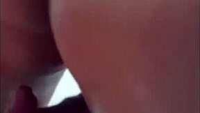 una nueva jovencita con tetas de embarazada es adicta al sexo