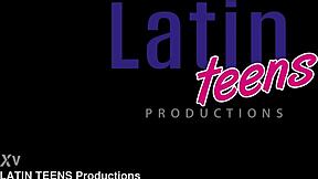 Yessica Bunny in Wild 6 on 1 TP DAP!