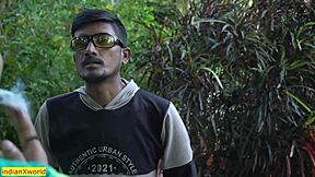 Indian hijab girl fucks husband's friend