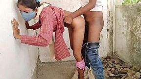 uhh, indian desi school girl gettin slammed by bf, so hot