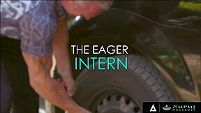 Nuru Massage - Stunning Masseur Kendra Spade Treats Back Problems With A Naughty Fuck