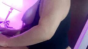 Sexo total en hd con la vaquera sexy valery s�enz madrastra con medias hardcore co�o apretado