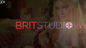 Flexible Teen Gets Railed By Older Guy