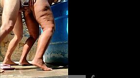 me salio caro ba�arme en el patio termine con el culo full de semen 😩