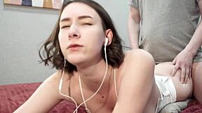 Hot girlfriend with big tits and ass gets slobbery blowjob and cum