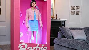 look at this cute babe getting fucked hard by her boyfriend in a quick homemade session