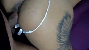 that milf shaking her ass while riding