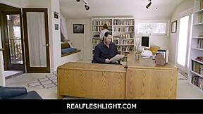 Bebe's Juicy Pussy Fits Fleshlight Perfectly