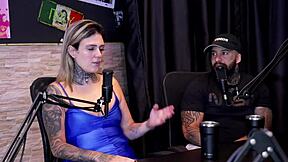 couple makes video peeing holding hands