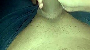 masturbo esta polla grande sin parar in public lingerie fetish