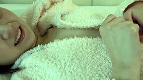 I Fuck Uncensored 18-Year-Old Suzu-Chan's Shaved Pussy