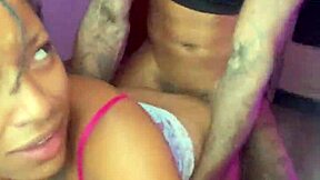 O MELHOR VIDEO AMADOR SEXO HARD COM DOTADO E MUITO SQUIRTING INTENSO