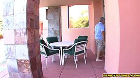 ariana grand's pussy licked by step dad 😏