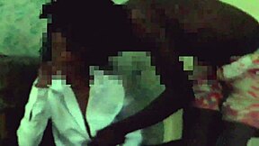 cellphone repair turns into quickie spreading