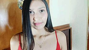 Vecina Bien Caliente Viene A Buscar Café Y Recibe Una Cogida De Su Vecino