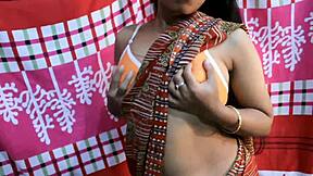 My ex married an old guy and invited me for rough sex, that old uncle's wife is so sexy! 😏