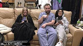 Jasmine Rose在坦帕医院被医生喷射阴毛