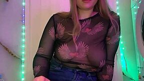 i fuck my pussy with big dildo and cum hard