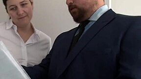 Wow! Estate Agent Mrporkpie Gives House to Tenant with No Deposit!