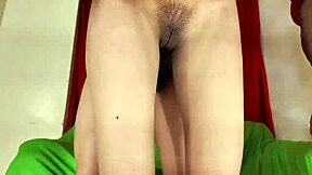 Hot milf and teen in threesome cum facial?