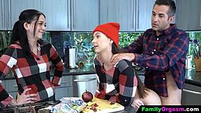 Familyorgasm - Step Dad Drops Crumbs To Attract His Sweetheart Stepdaughter