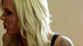 i fingered and massaged this petite blonde babe until she jizzed on hidden cam