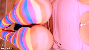 闺蜜和教授偷偷勾搭上床