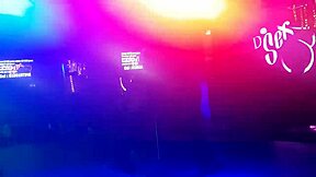 Exciting latina teen 18 years old dances table dance on the desk in mexican amateur video!