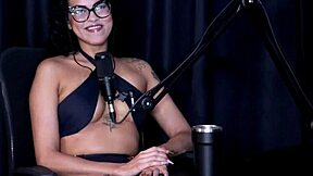 i prefer the dick that makes me orgasm, recording with elisa sanchez on how to lick pussy and talk about having a child.