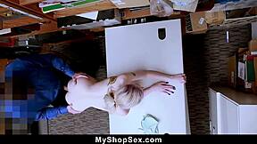 stealing teen complies with officer