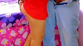 espi� a mi vecina y la grabo cogiendo con camara oculta �que rica culeada real casero