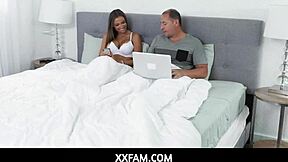 Xxfam -Fucking Stepmom Havana Bleu In Front Of My Old Man