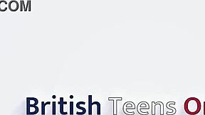 19岁18+少女能应付这个大黑鸡巴手交吗？